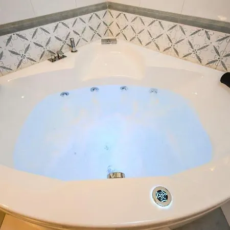 Madali And بريشا