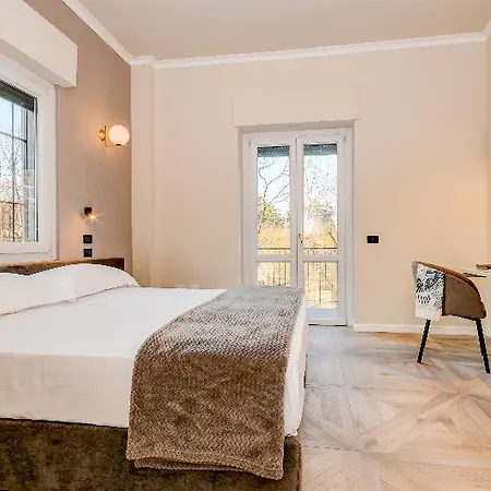 Madali And فندق بريشا