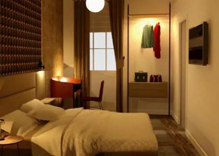 Madali And Hotel